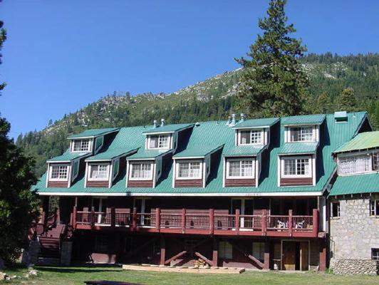Strawberry Lodge Upper Forni Eksteriør bilde